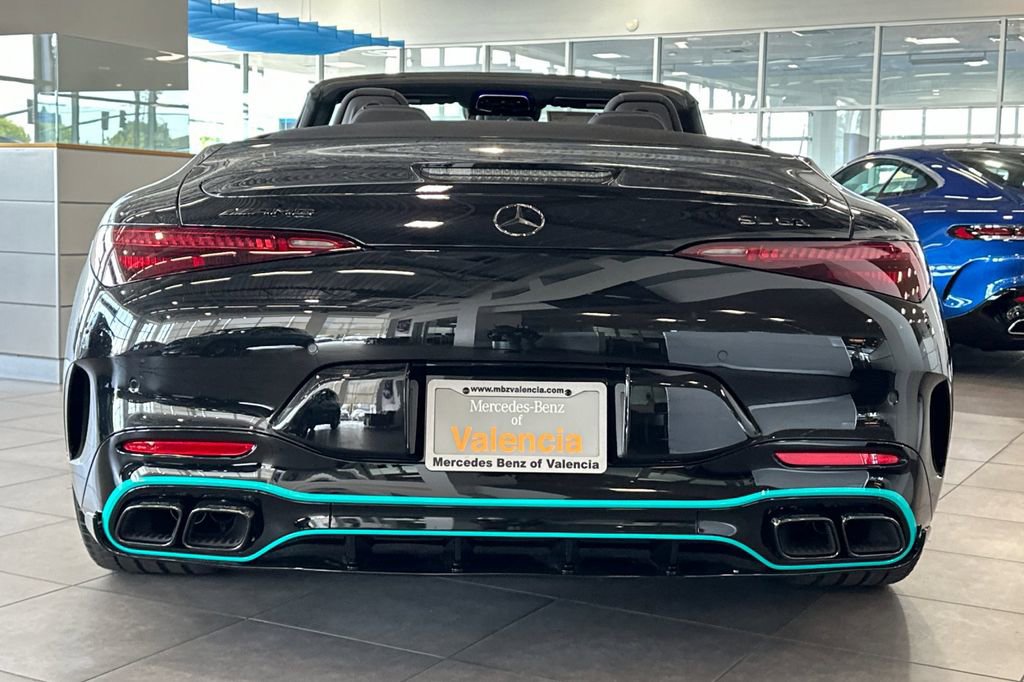 New 2024 Mercedes-Benz SL 63 AMG 4MATIC image 5