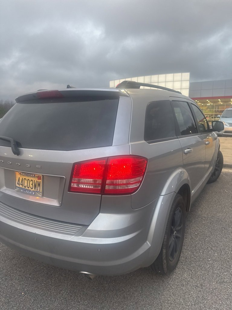 Used 2020 Dodge Journey SE w/ SE Popular Equipment Group image 7