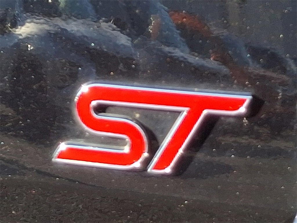 Used 2022 Ford Explorer ST w/ Equipment Group 401A image 32