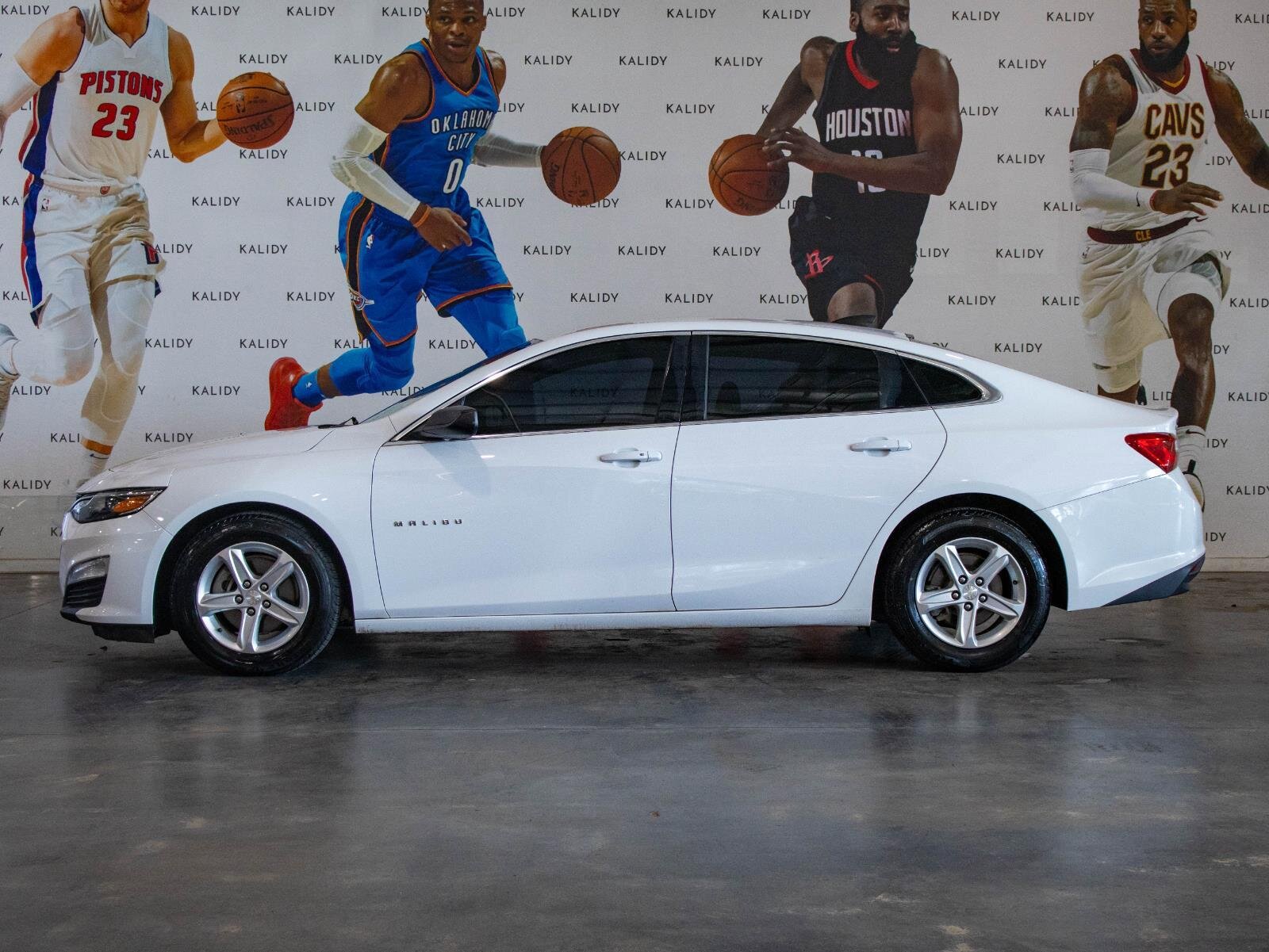 Used 2020 Chevrolet Malibu LS w/ LPO, Convenience Package 2 image 16