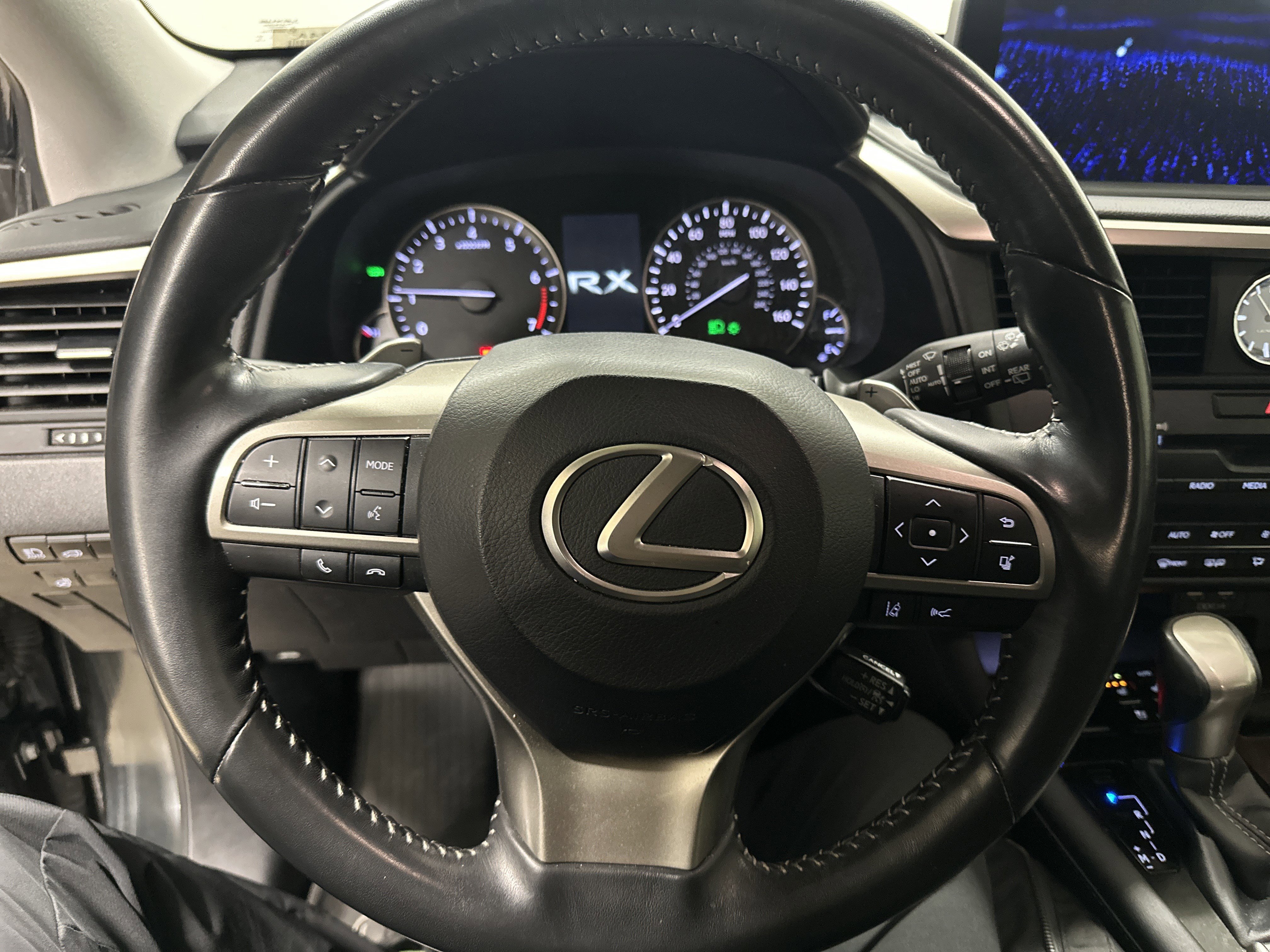 Used 2020 Lexus RX 350 AWD w/ Premium Package image 18