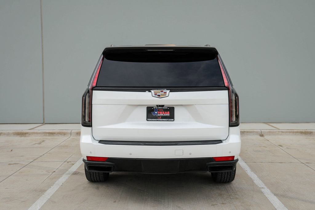 Used 2021 Cadillac Escalade Premium Luxury w/ Driver Assist Tech Package AWD/4WD image 6