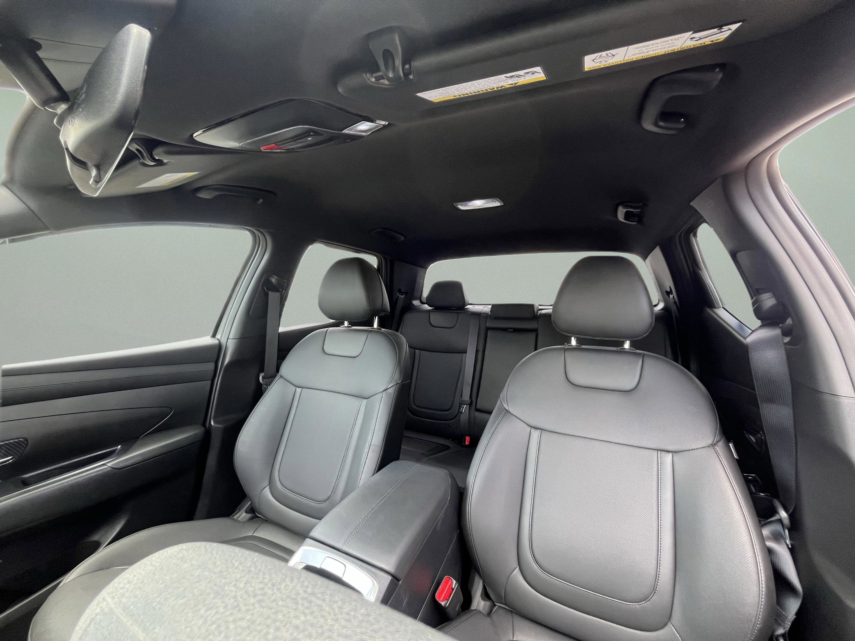 Used 2025 Hyundai Santa Cruz SEL AWD/4WD image 29