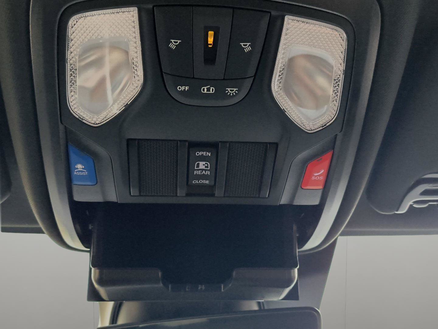 New 2027 RAM 3500 Big Horn AWD/4WD image 30