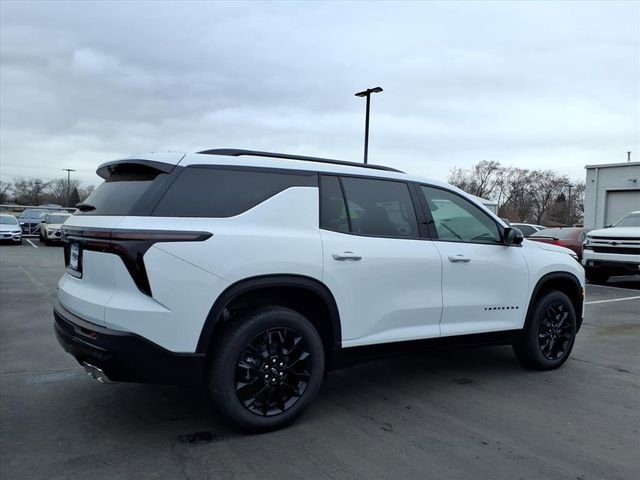 New 2026 Chevrolet Traverse LT w/ Midnight/Sport Edition AWD/4WD image 3