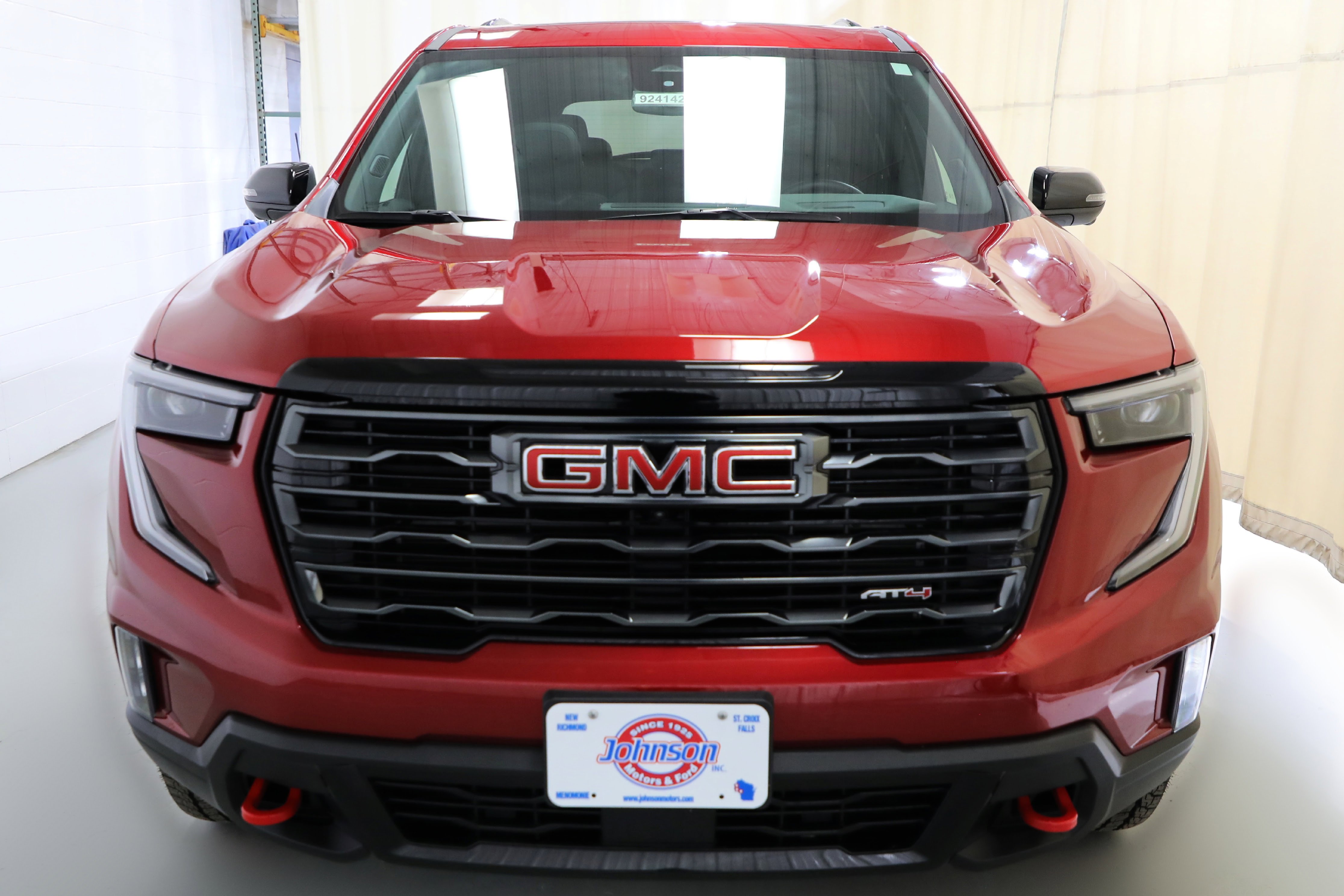 Used 2024 GMC Acadia AT4 image 19