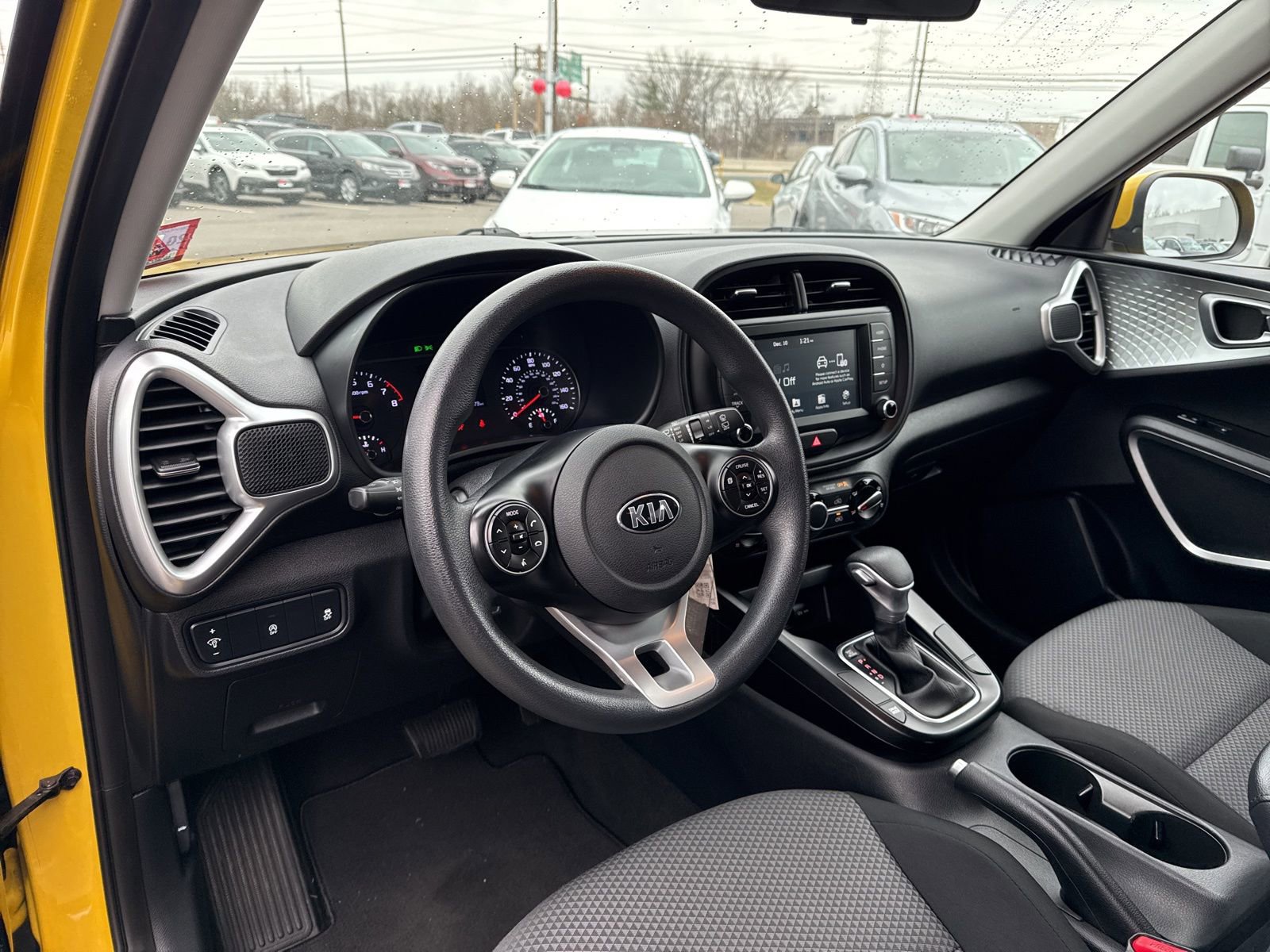 Used 2020 Kia Soul LX image 12