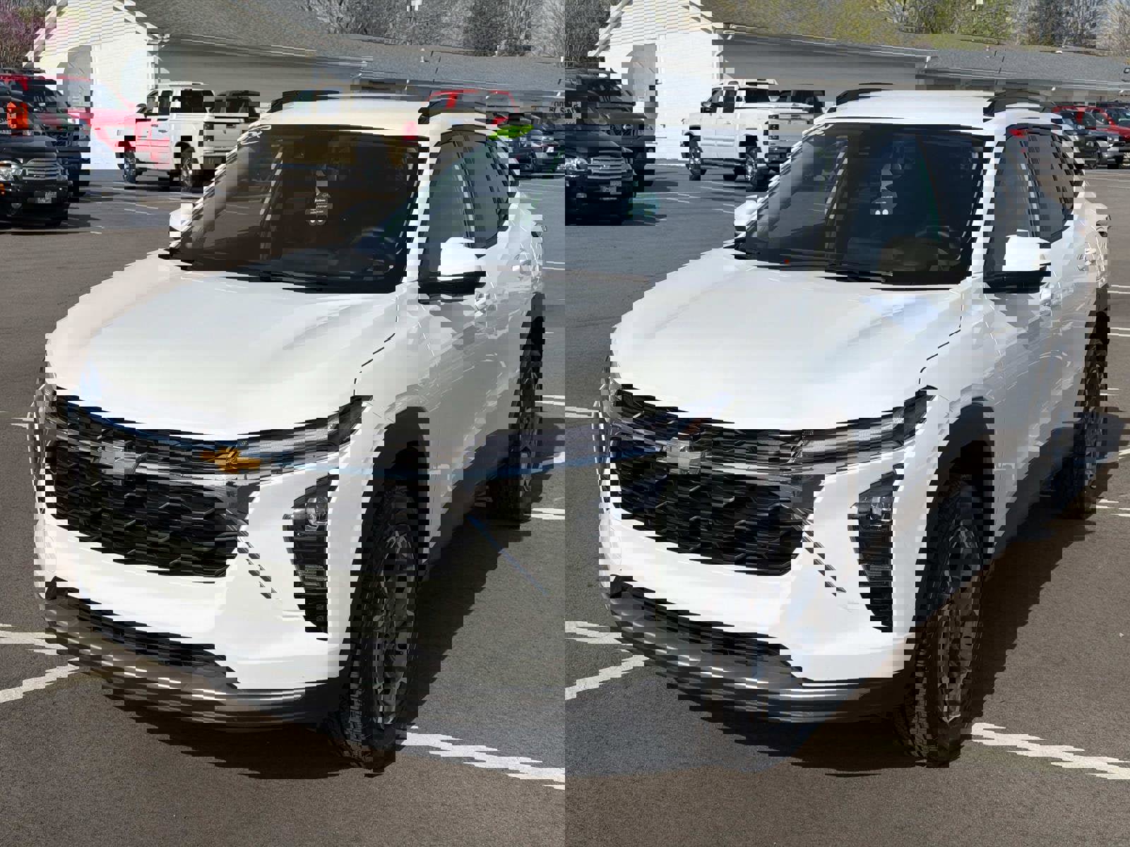 Certified 2025 Chevrolet Trax LT w/ LT Convenience Package image 15