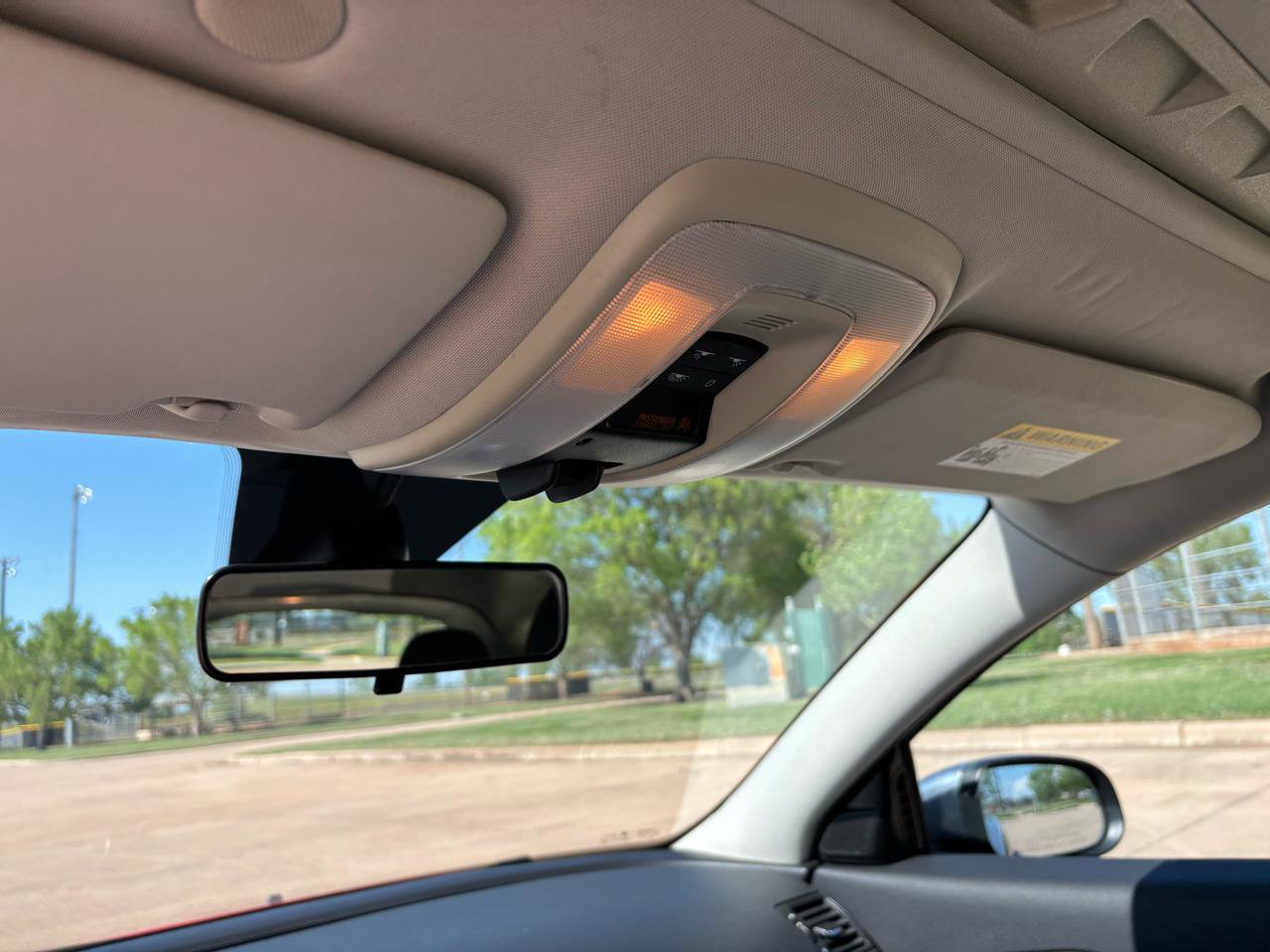 Used 2011 Volvo C30 T5 R-Design image 19