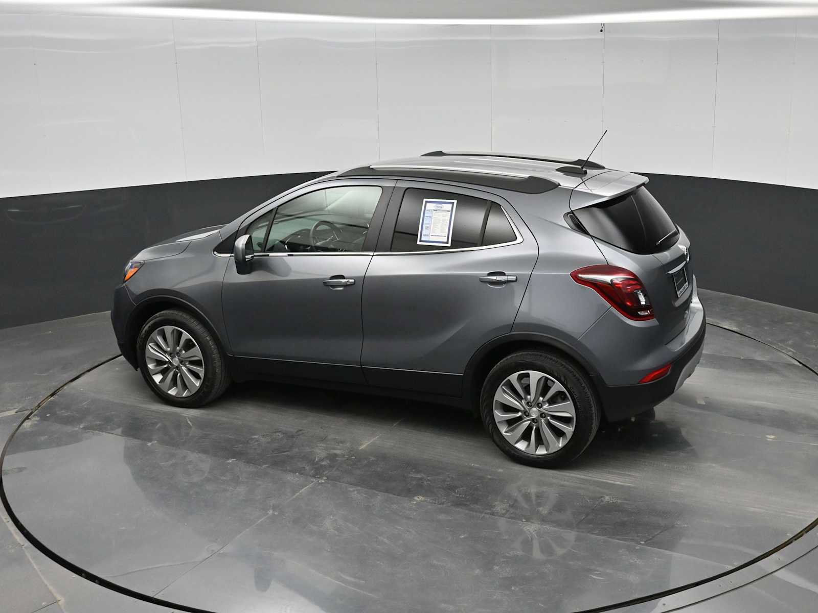 Used 2020 Buick Encore Preferred FWD image 28