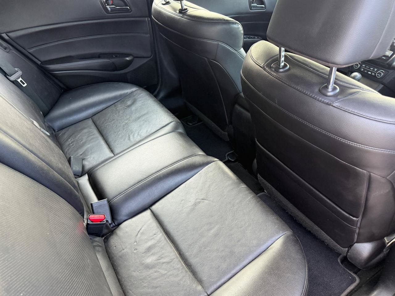 Used 2014 Acura ILX Hybrid w/ Technology Package FWD image 11