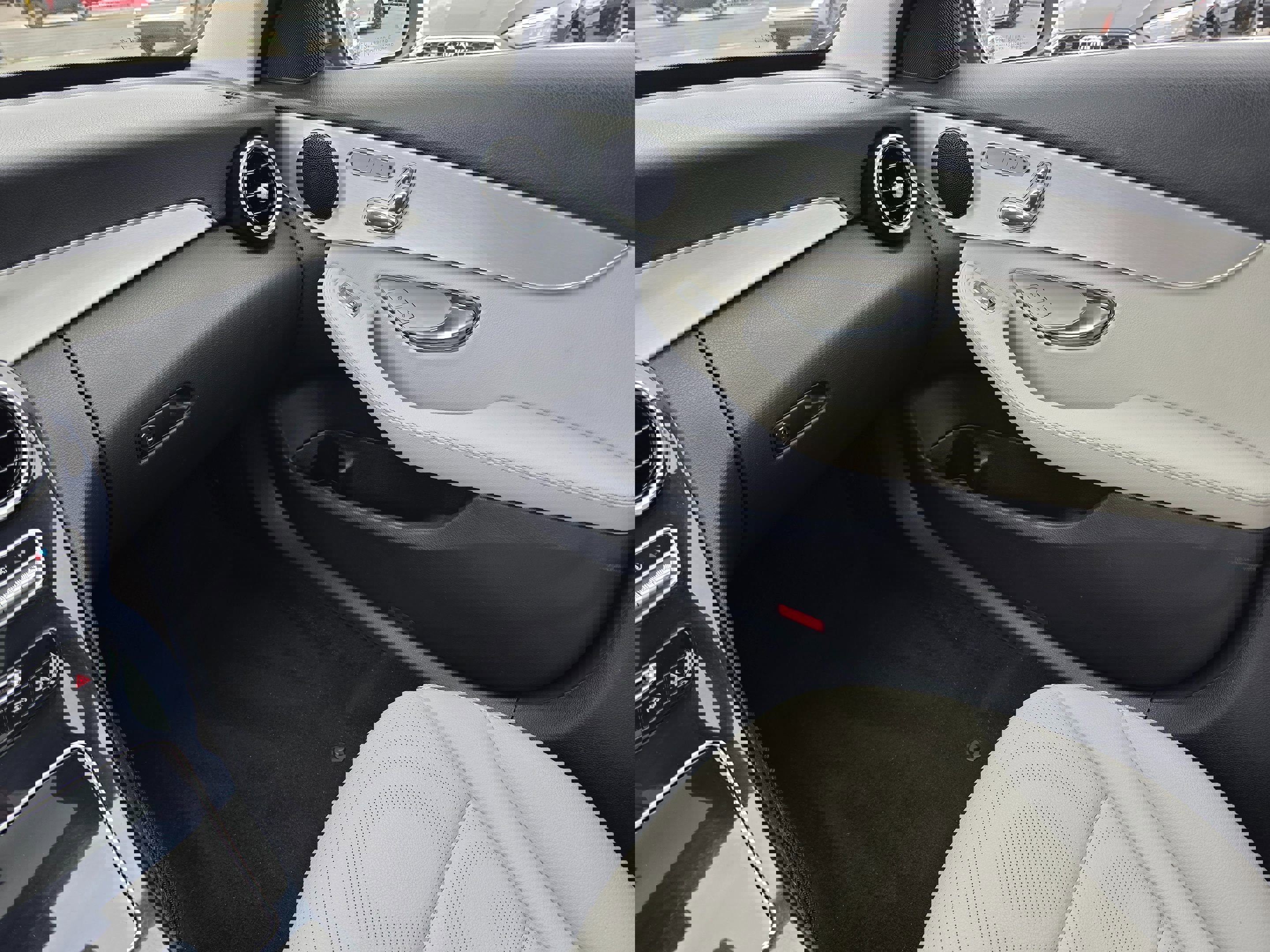 Used 2016 Mercedes-Benz C 350e Sedan w/ Multimedia Package image 39