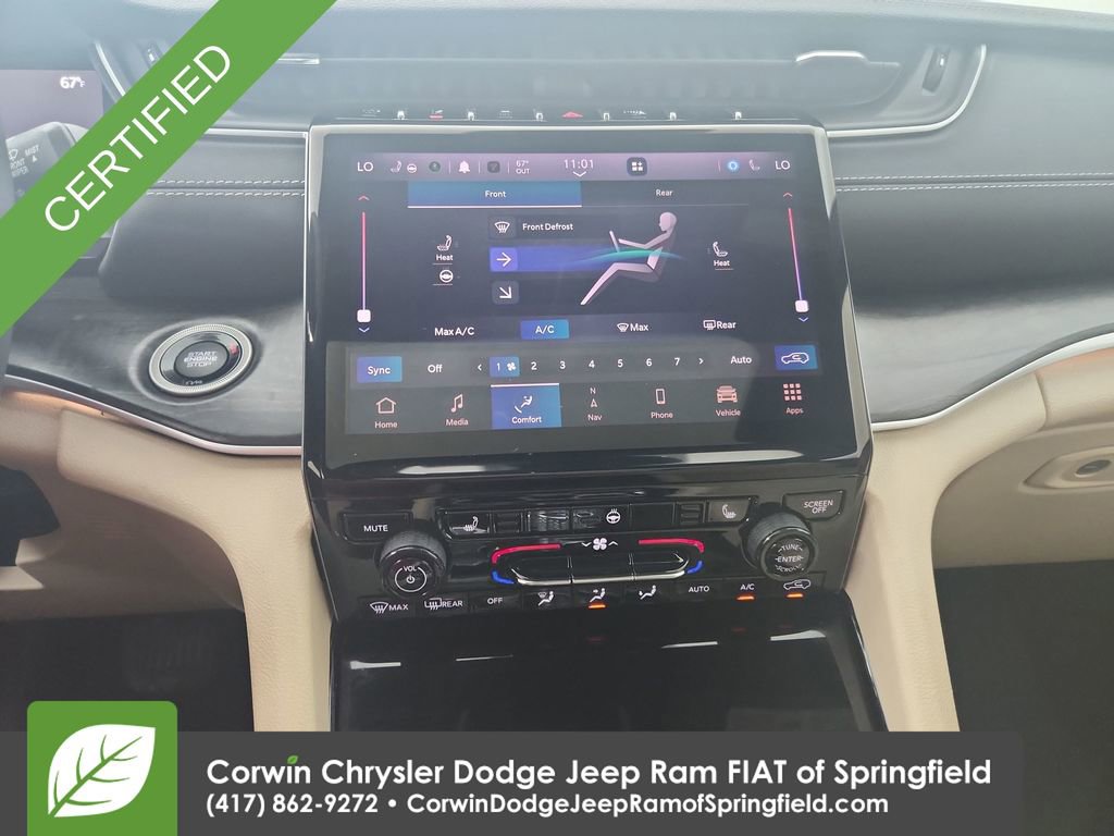 Certified 2023 Jeep Grand Cherokee L Limited w/ Black Appearance Package image 19