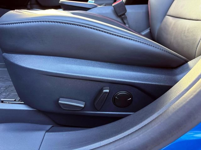 Used 2025 Ford Mustang Mach-E Premium w/ Sport Appearance Package image 34