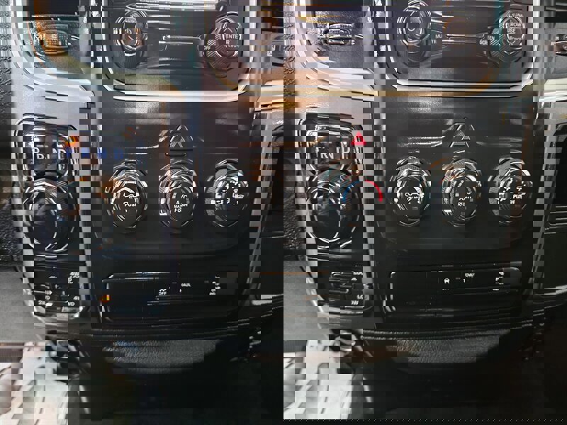 Used 2024 RAM 1500 Classic Warlock image 18