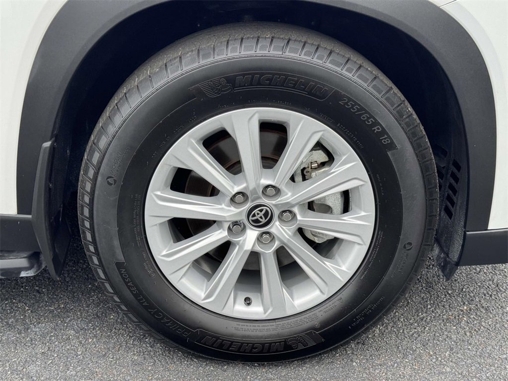 Used 2024 Toyota Grand Highlander XLE image 26