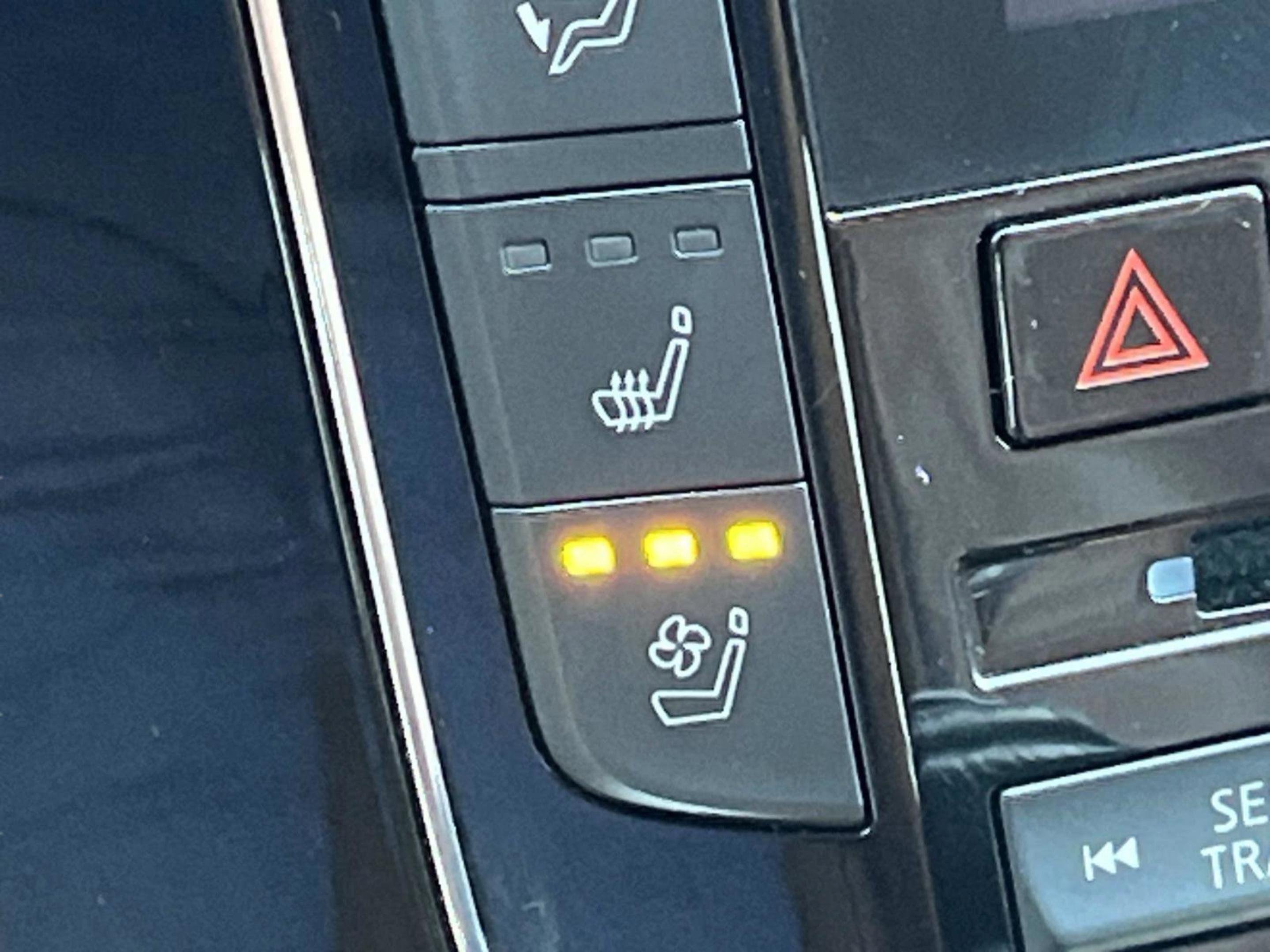 Used 2021 INFINITI QX80 Sensory w/ All-Season Package image 29