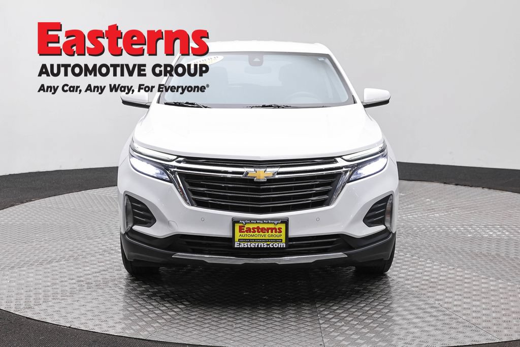 Used 2024 Chevrolet Equinox LT FWD image 2