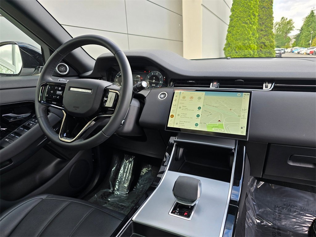 Used 2024 Land Rover Range Rover Evoque S image 33