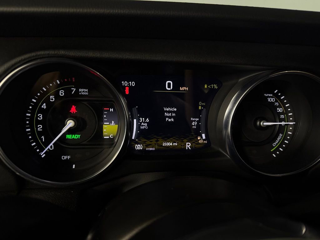 Used 2023 Jeep Wrangler Unlimited Sahara AWD/4WD image 18