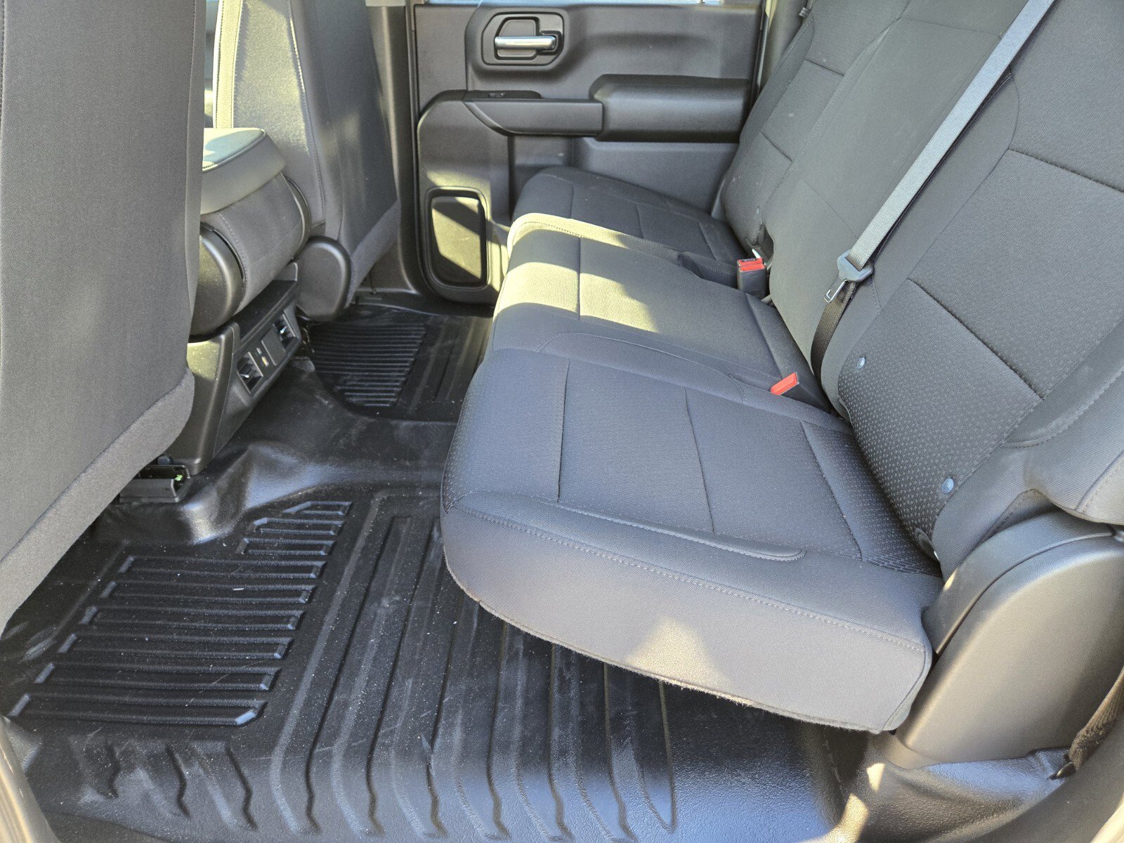 New 2024 GMC Sierra 3500 Pro w/ Convenience Package image 9