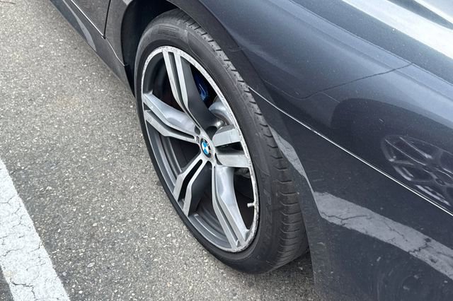 Used 2019 BMW 750i RWD image 4