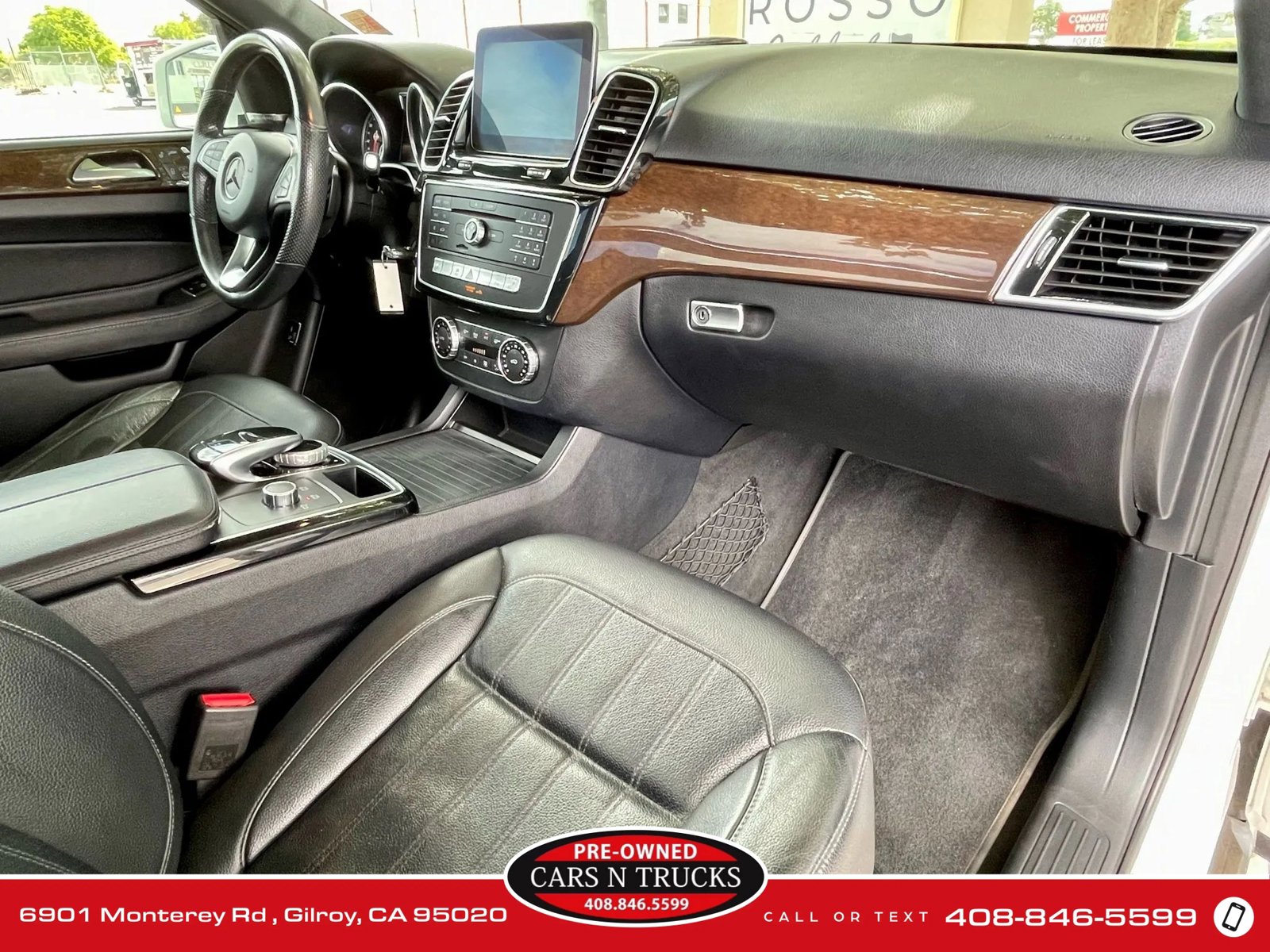 Used 2017 Mercedes-Benz GLE 350 w/ Premium 1 Package image 21