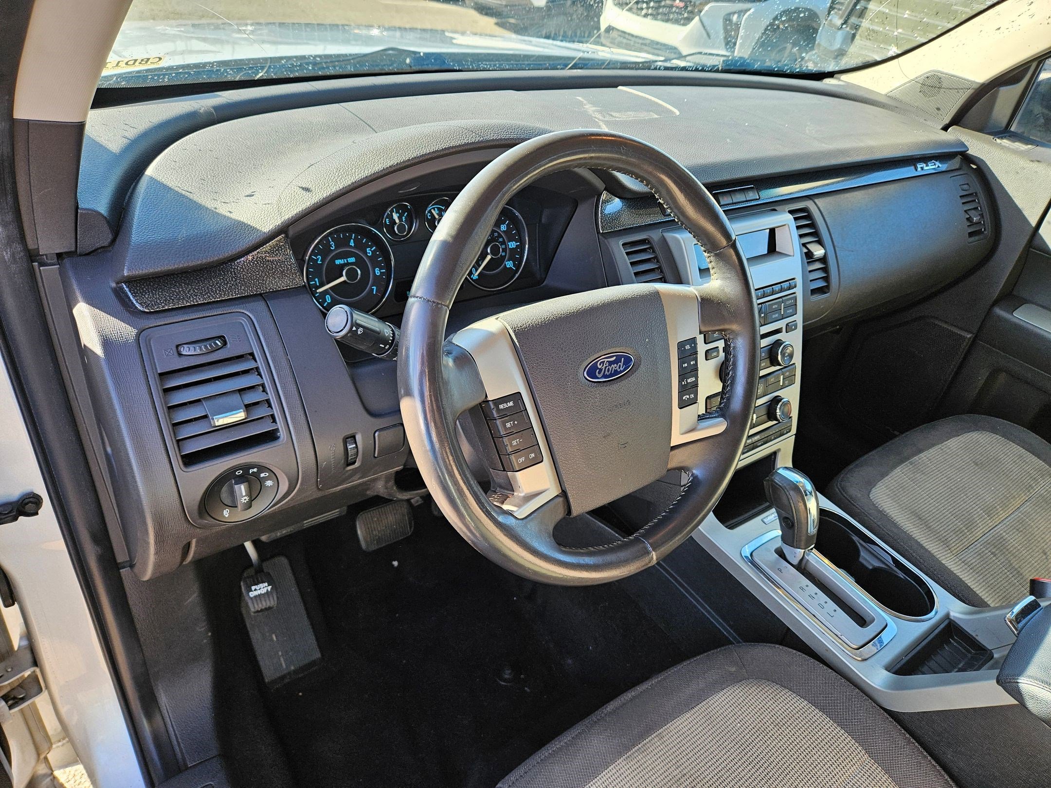 Used 2012 Ford Flex SE FWD image 14