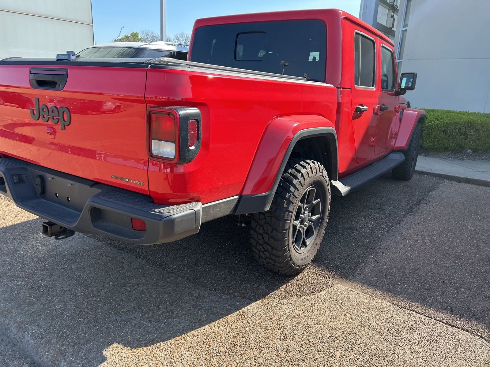 Used 2025 Jeep Gladiator High Tide image 22