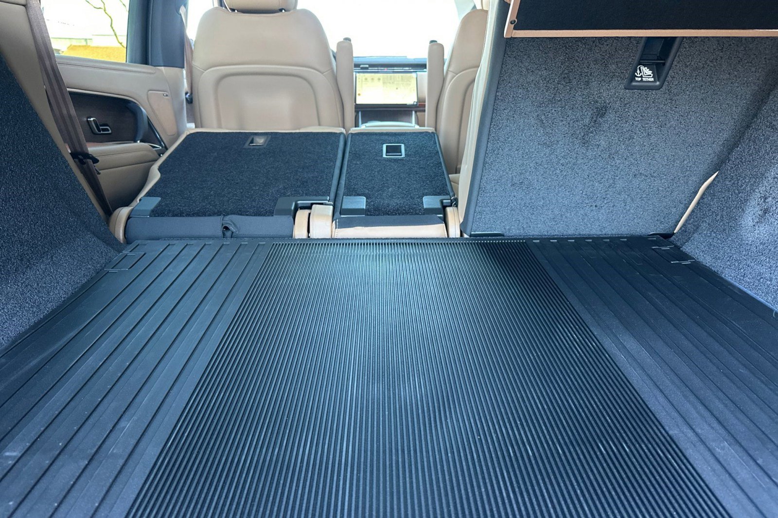 New 2026 Land Rover Range Rover SE image 26