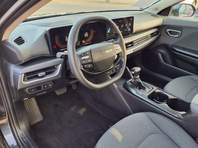 Used 2025 Kia K4 FWD image 21