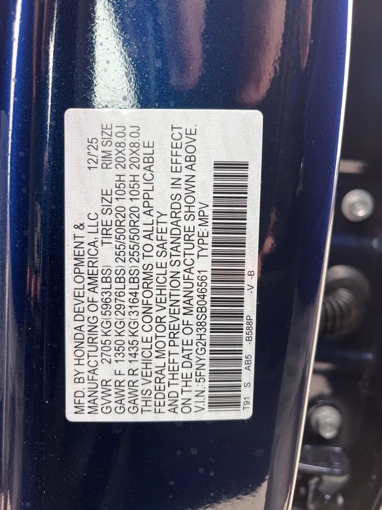 Certified 2025 Honda Pilot Sport image 10