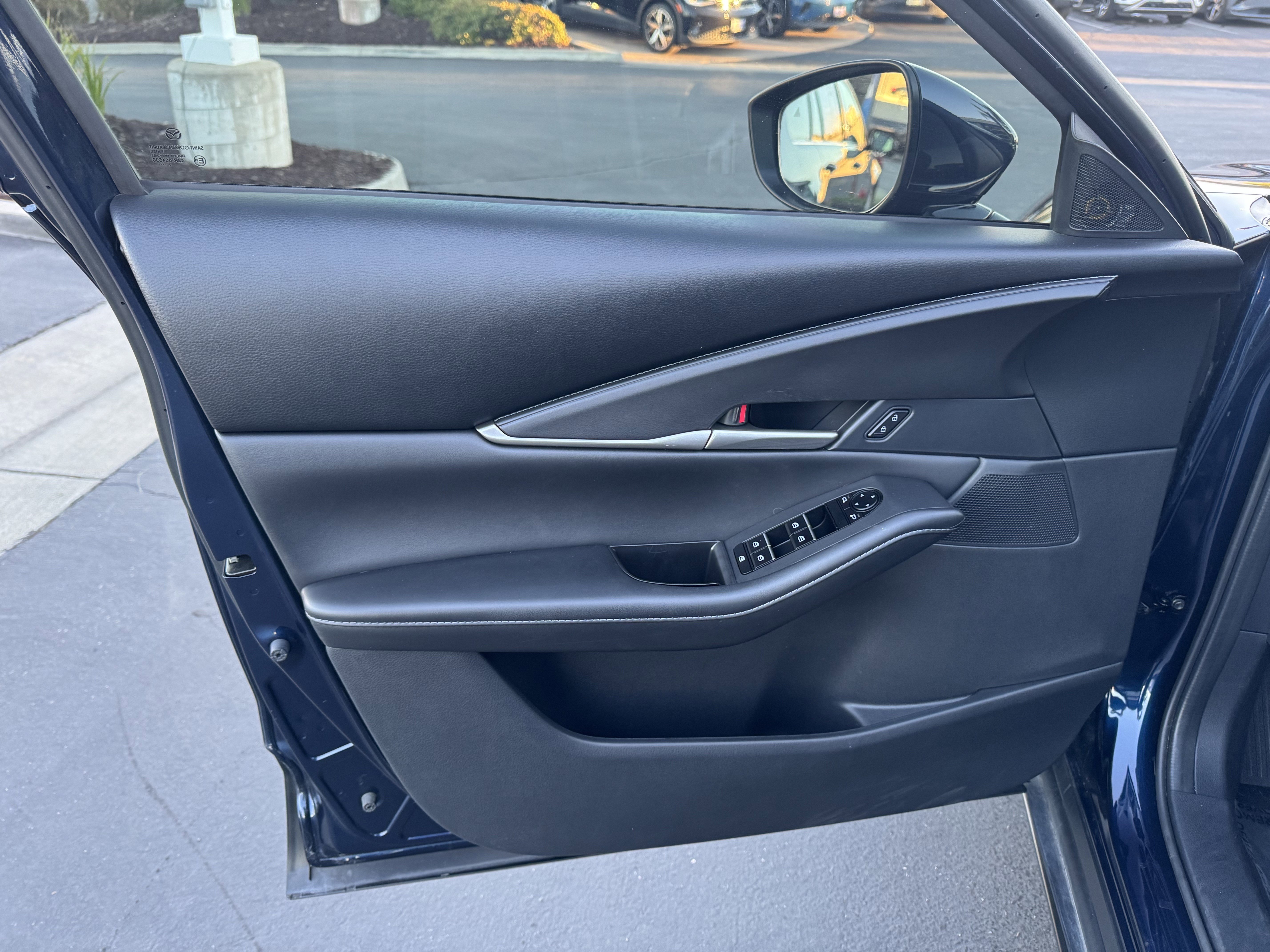 Used 2022 MAZDA CX-30 AWD 2.5 S w/ Select Package image 14