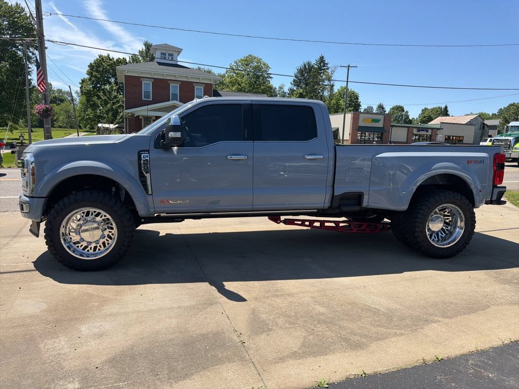 Used 2024 Ford F450 Limited w/ FX4 Off-Road Package AWD/4WD image 51