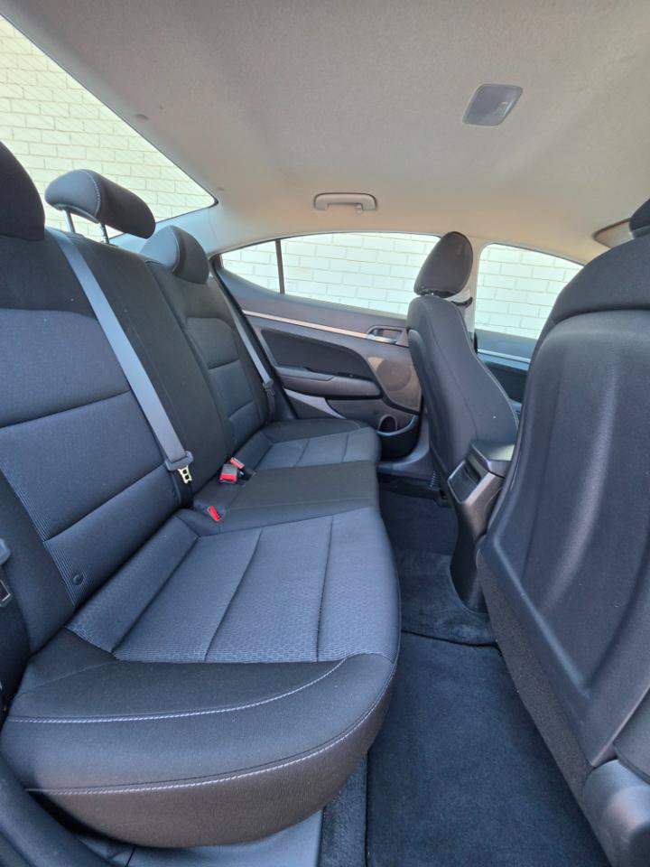 Used 2018 Hyundai Elantra SEL FWD image 10
