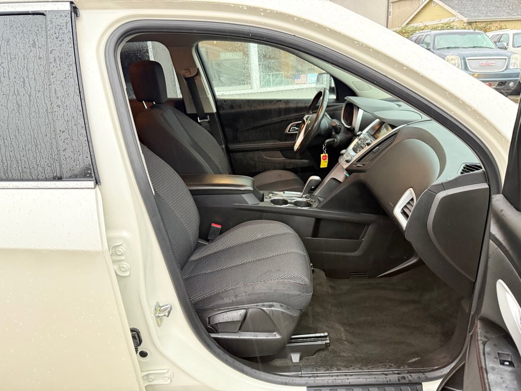 Used 2012 Chevrolet Equinox LT w/ Driver Convenience Package image 17