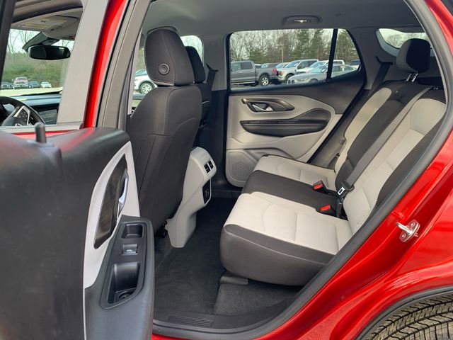 Used 2024 GMC Terrain SLE image 15