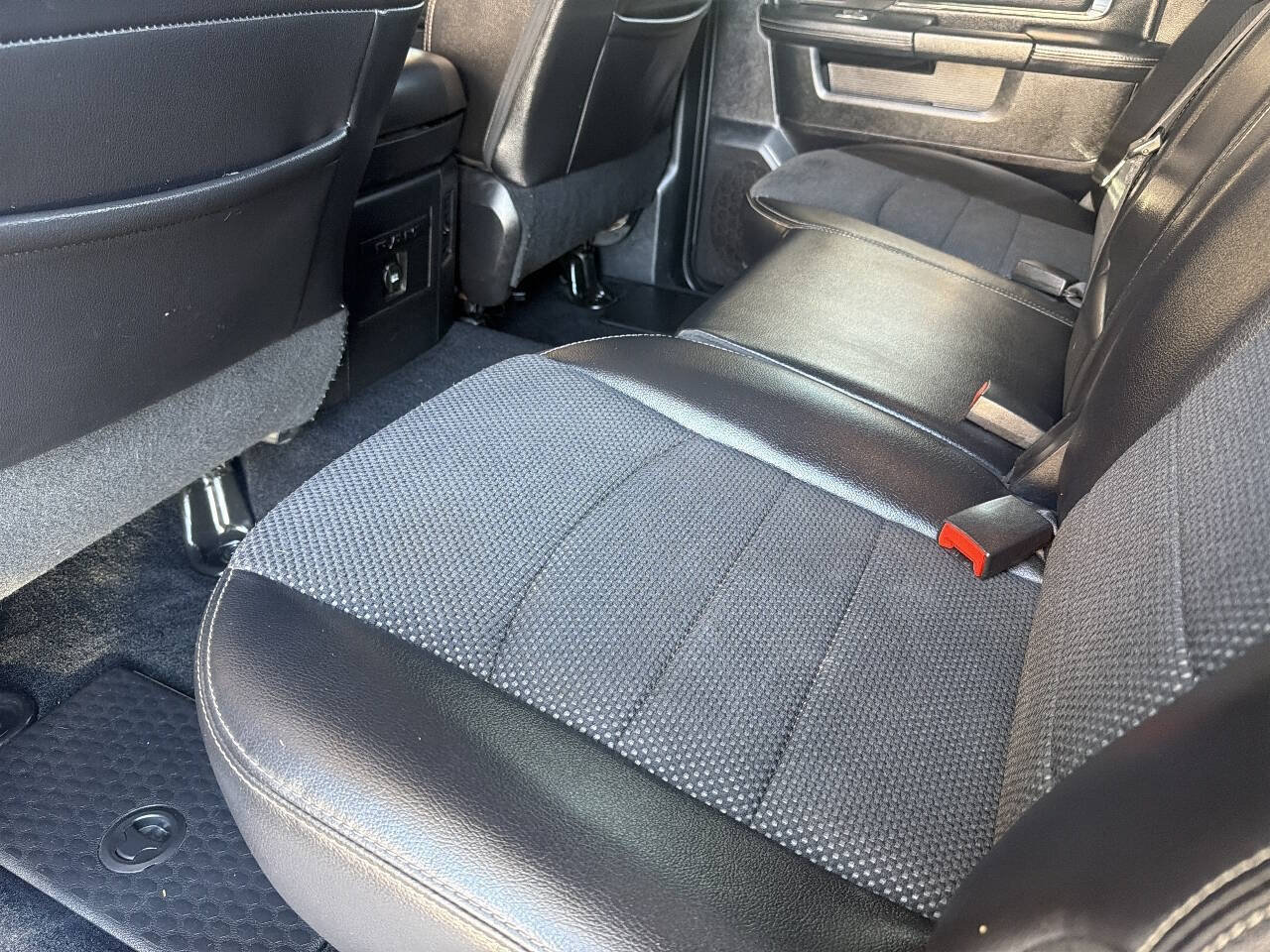 Used 2016 RAM 1500 Sport w/ Convenience Group RWD image 20