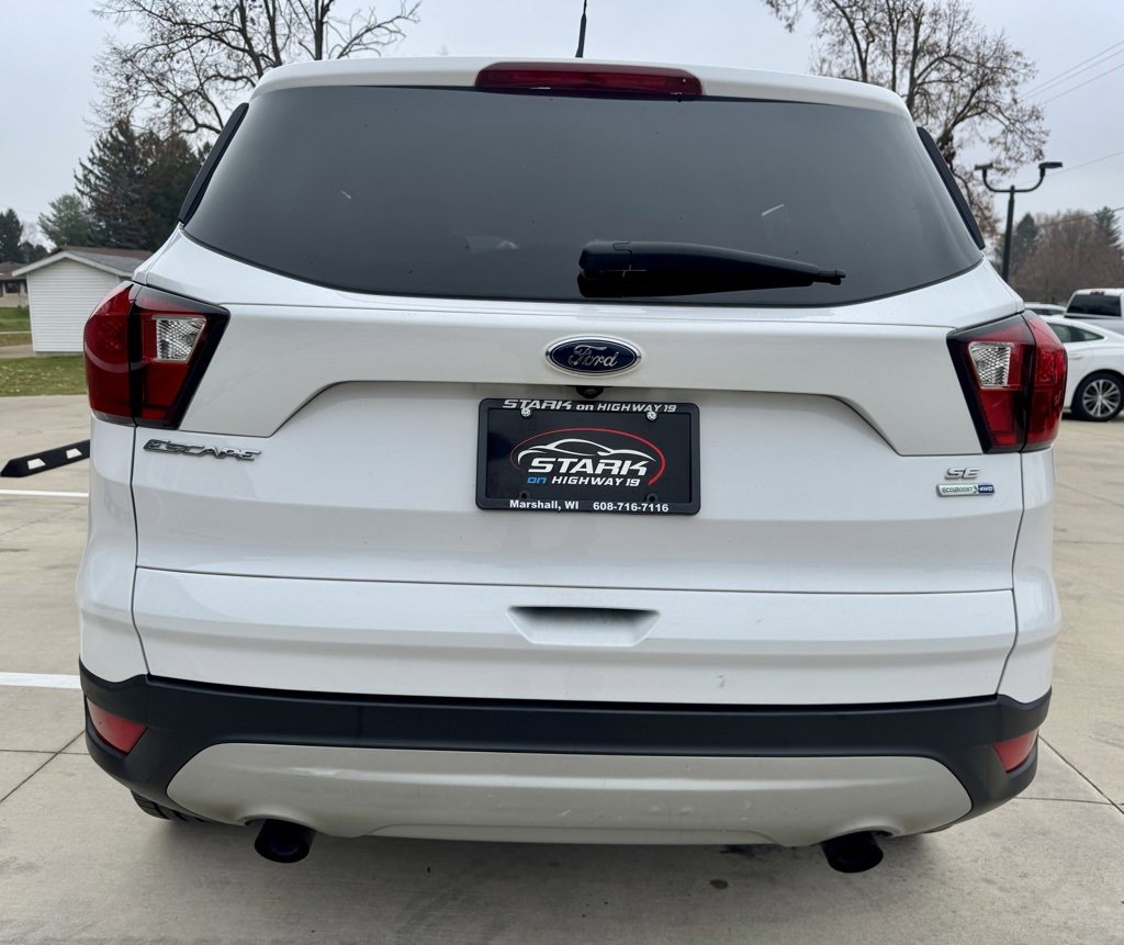 Used 2019 Ford Escape SE image 6
