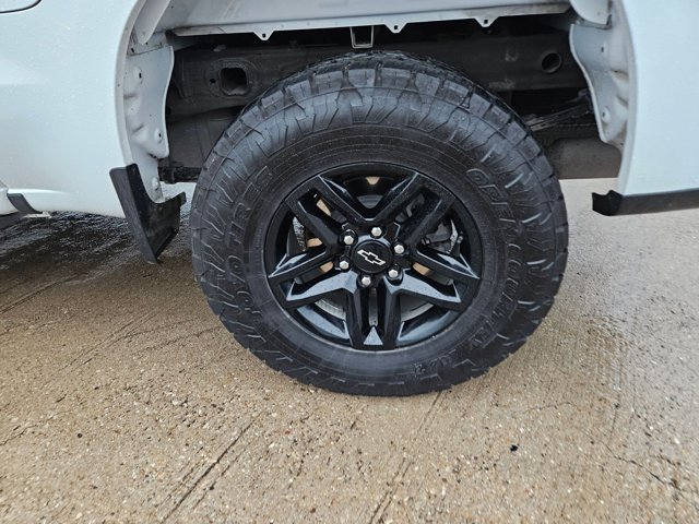 Used 2021 Chevrolet Silverado 1500 Custom Trail Boss image 9