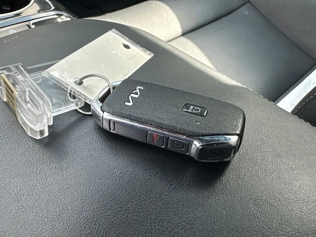 Used 2022 Kia Stinger GT-Line AWD/4WD image 2