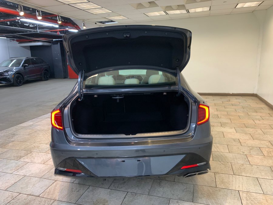 Used 2023 Hyundai Sonata Limited w/ Cargo Package FWD image 51