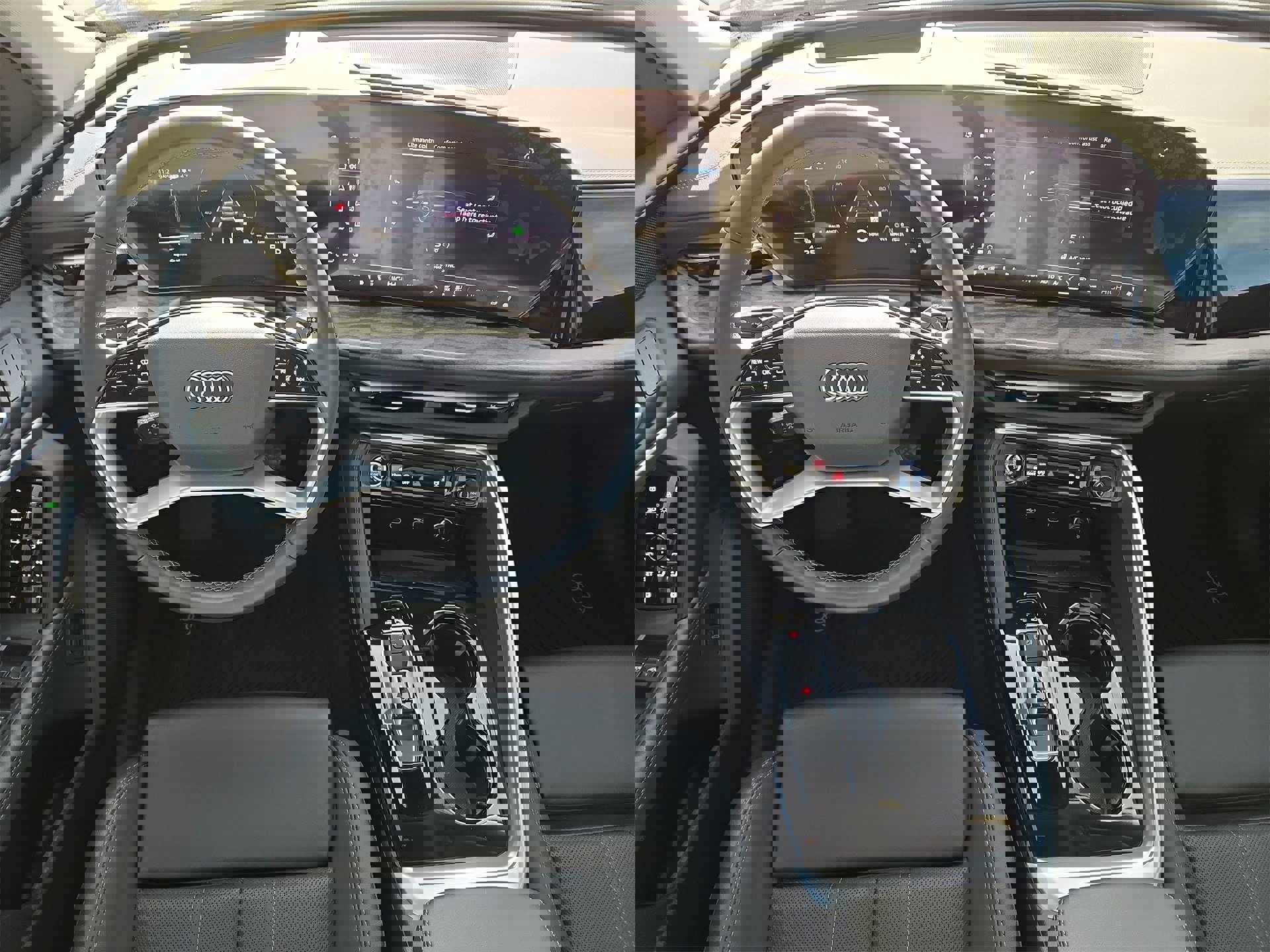 Used 2025 Audi Q5 Premium Plus w/ Premium Plus image 14