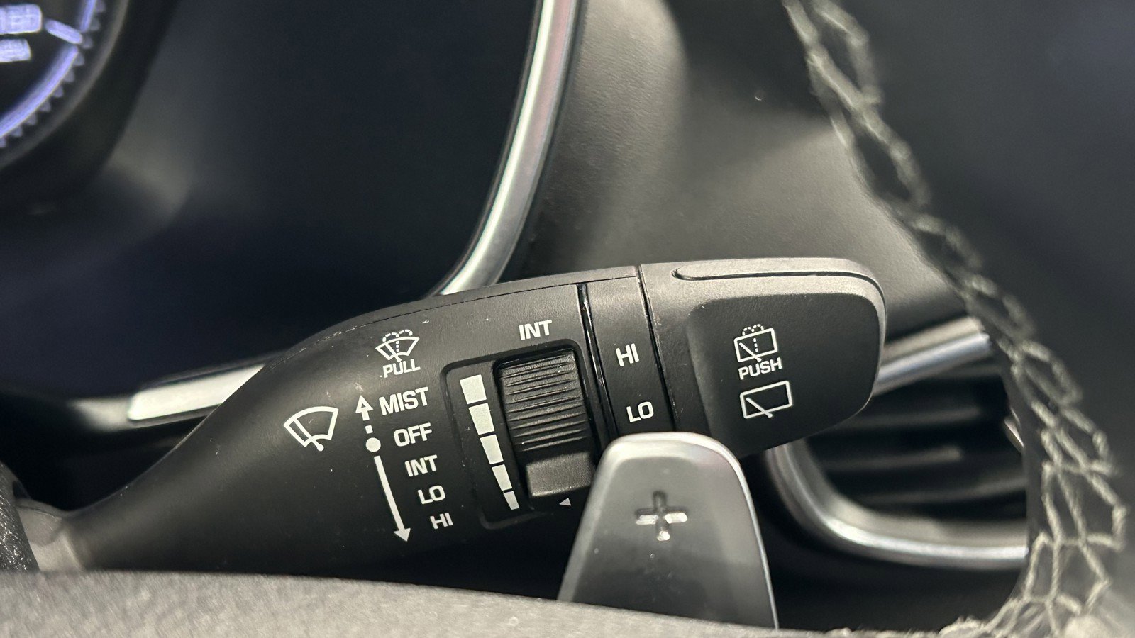 Used 2023 Hyundai Santa Fe SEL image 24