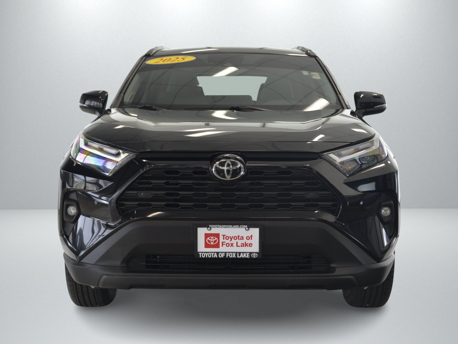Used 2025 Toyota RAV4 XLE Premium w/ Weather Package AWD/4WD image 8