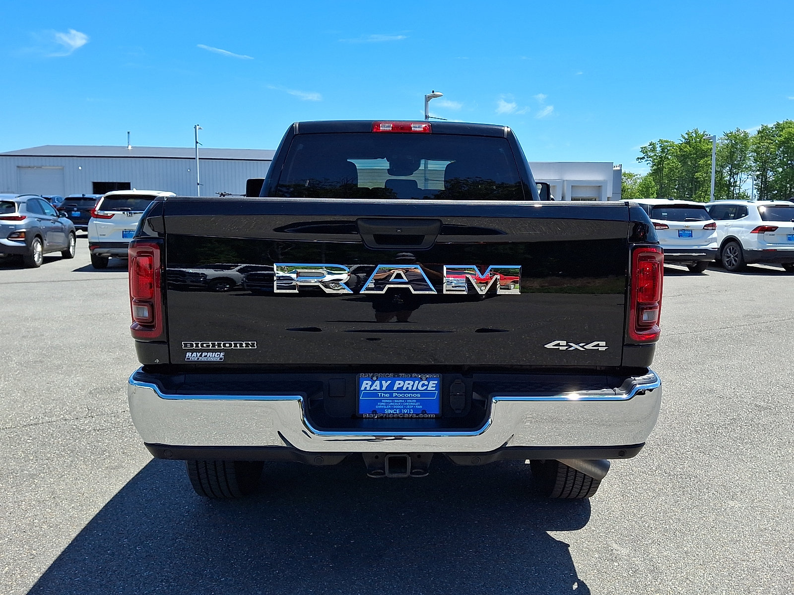 Used 2025 RAM 2500 Big Horn AWD/4WD image 5