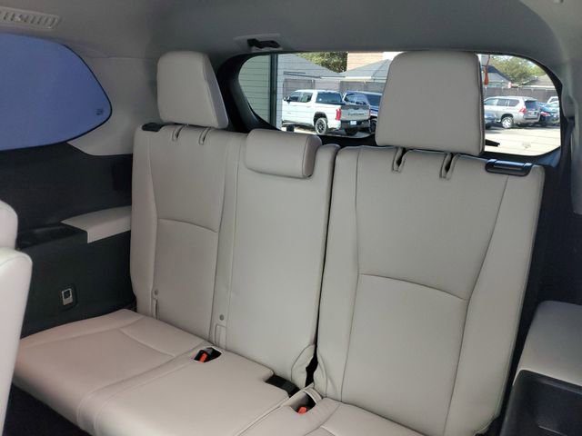 Used 2025 Toyota Grand Highlander AWD image 14