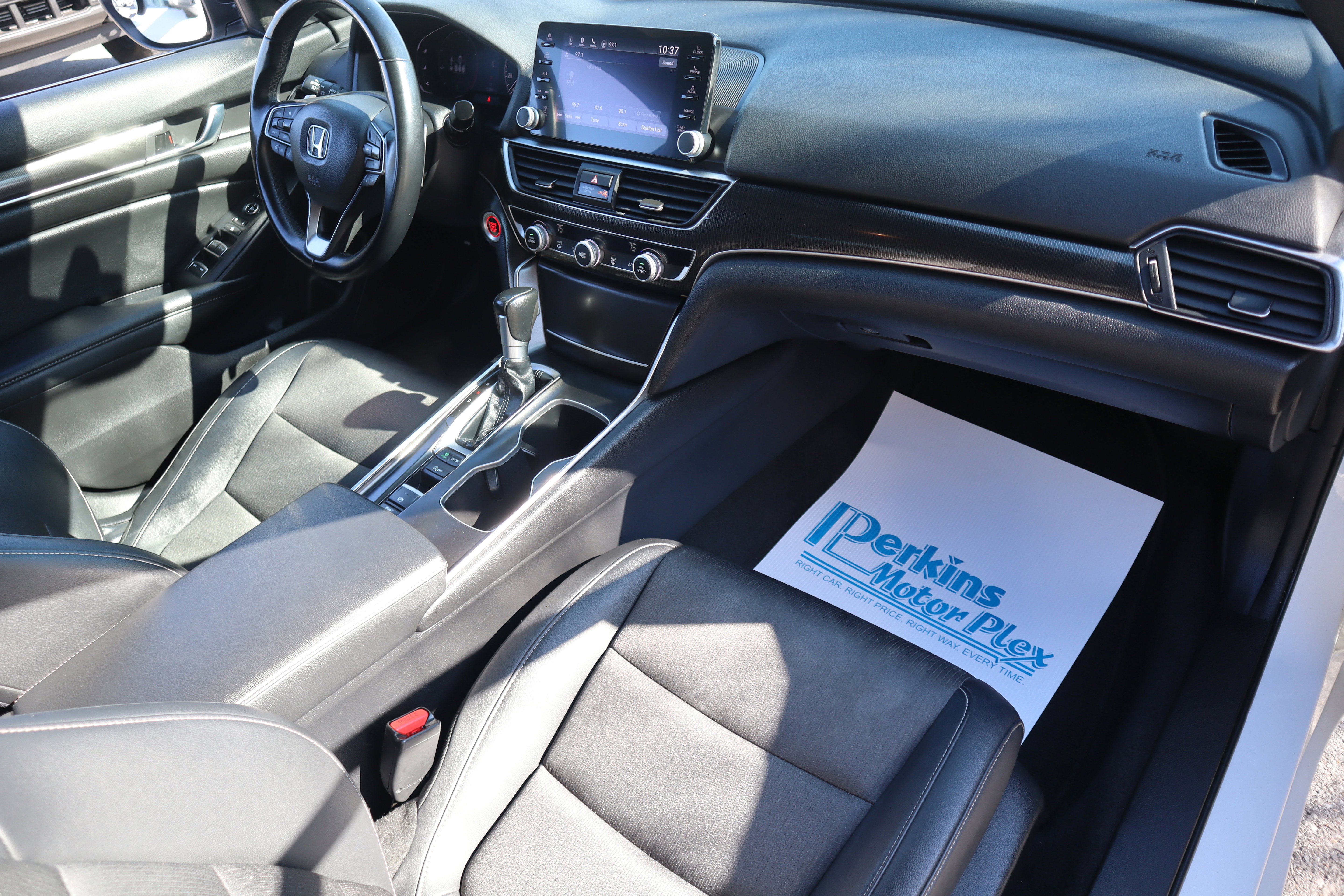 Used 2022 Honda Accord Sport image 28