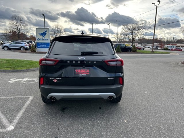 Used 2023 Ford Escape Active image 6