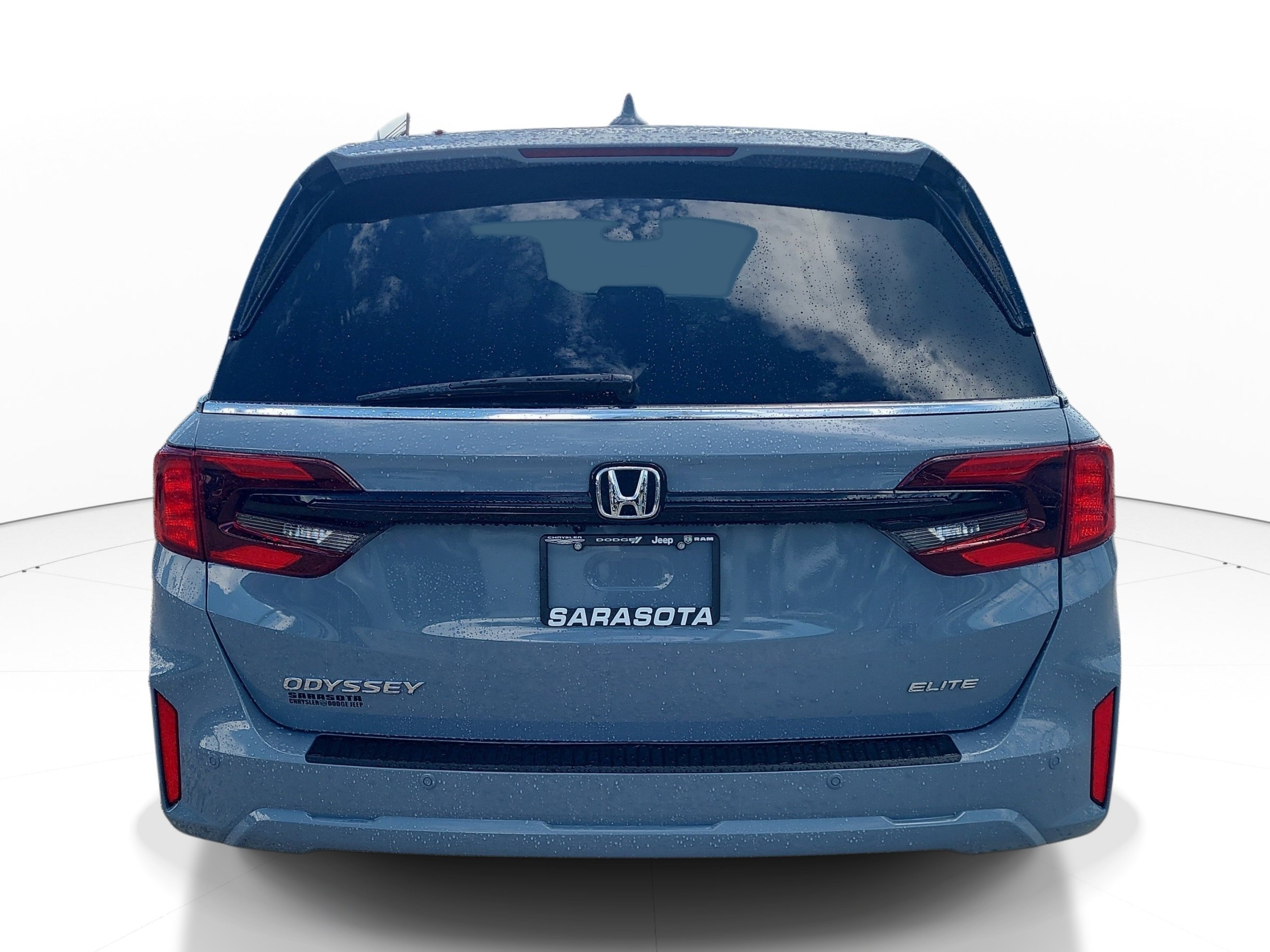Used 2025 Honda Odyssey Elite image 5